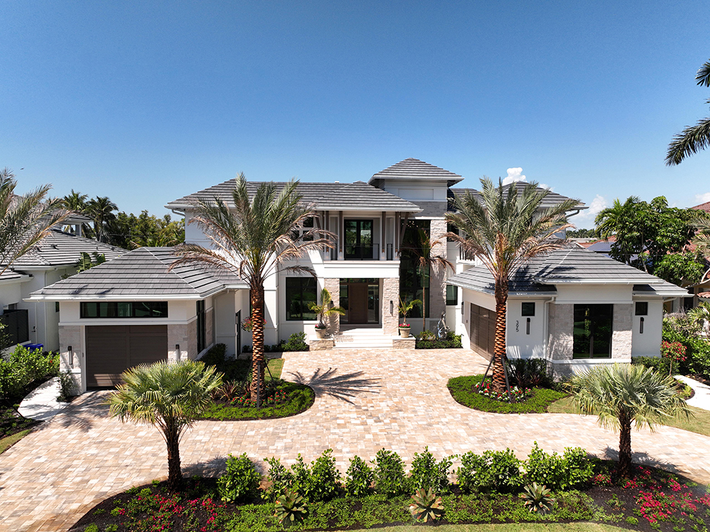 395 21st Avenue South Naples, Florida 34102